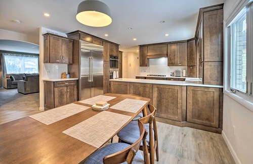 Livonia Casa | Livonia Home: 4 Mi to Plymouth Main Street
