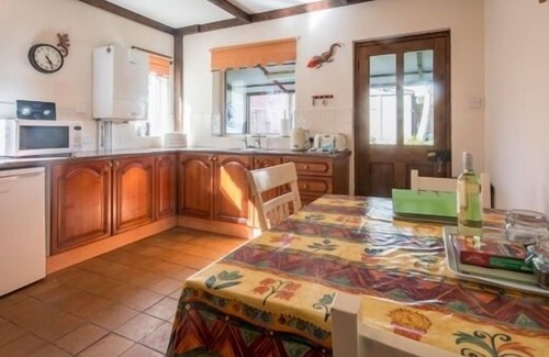 Swanage Cabaña | Lizards Rest - a large budget friendly home for the extended family