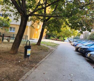 Szekesfehervar Apartamento | LIZO Deluxe apartman