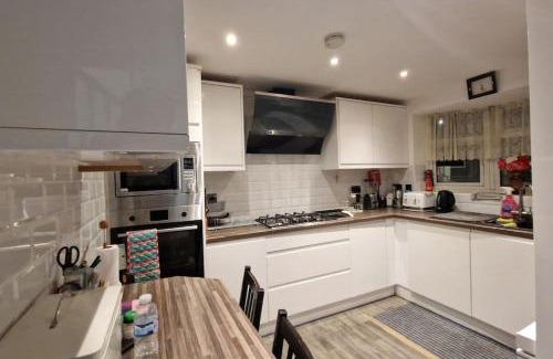 Dagenham Apartamento | Lizola Homes Rooms