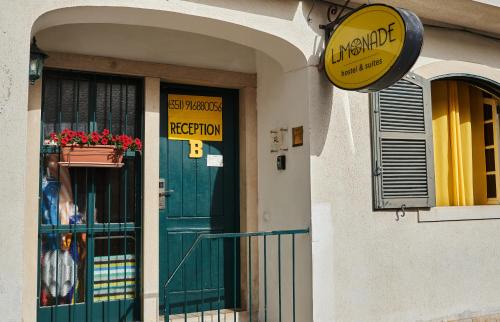 Cascais Hostal | Ljmonade Hostel