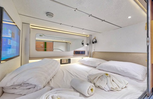 Ljubljana City Centre Hotel | Ljubljana Capsule Hostel