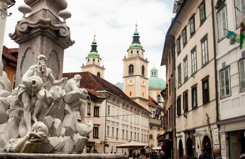 Ljubljana Old Town Apartamento | Ljubljana City Dragon Apartment