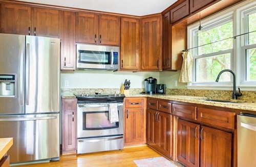 Westport Casa | Fantastic Lake Norman Getaway
