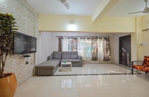 Kune N.m. Villa | ll EMPYREAN STAYS ll LITTLE HOUSE ll 2BHK ll AC ll POOL ll BBQ GRILL ll