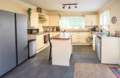 Port Talbot Casa | Llareggub: Afan Forest Park by STAE-Homes