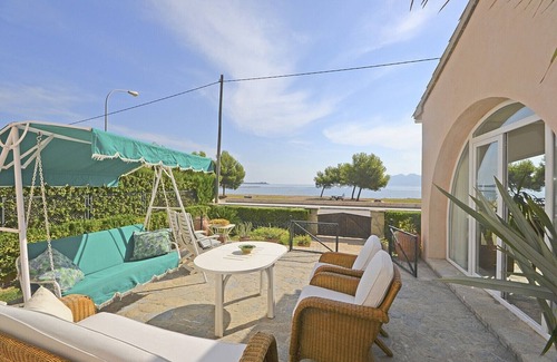 Puerto de Pollensa Chalet De Esquí | Llenaire - Xata, casa frente al mar con piscina privada en Puerto de Pollença