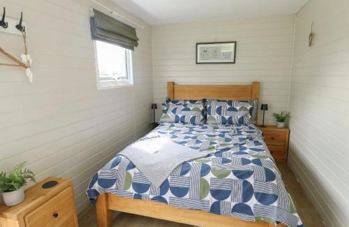 Ty Croes Casa | Llewelyn Shepherds Hut