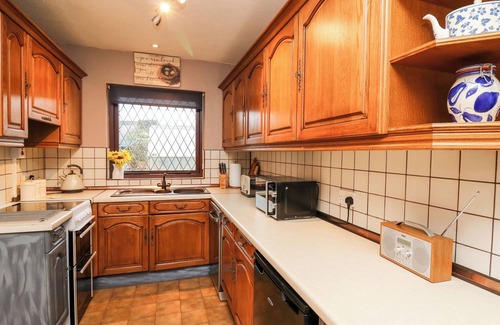 Carmarthen Cabaña | Llys-yr-onnen