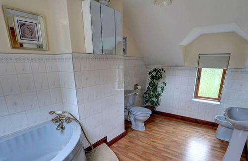 Fishguard Casa | Esta atractiva casa independiente de dos niveles está situada en el valle de Gwaun, a unos 8 km de Fis.