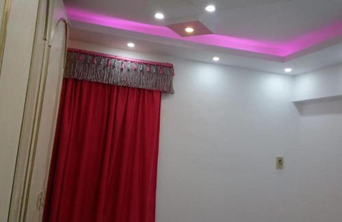 Al Duqqi Apartamento | المهندسين