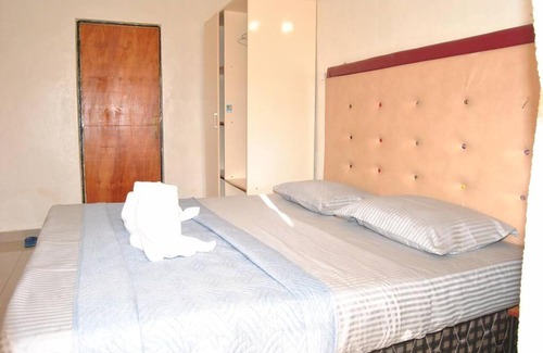 Gisenyi Apartamento | LOB Light Apartment at KIVU Beach