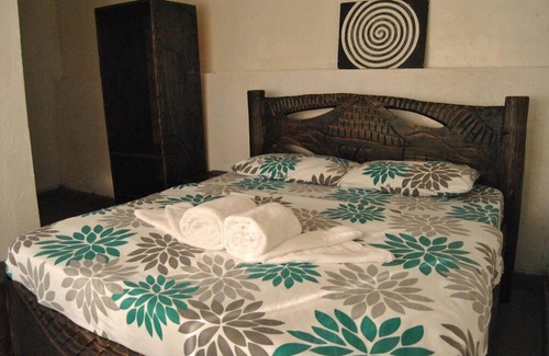 Gisenyi Apartamento | LOB Light Apartment at KIVU Beach