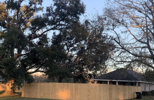 Fairhope Casa | Lob Lolly 181 A is a Pet Friendly 1400 Sq Ft House w/ 6ft privacy Fence