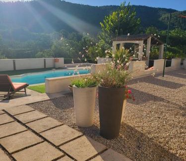 Auriol Apartamento | Lobeal