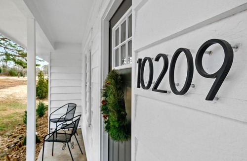Rogers Casa | Loblolly Pines - Private Bike Trail IN Backyard! - Sleeps 12!