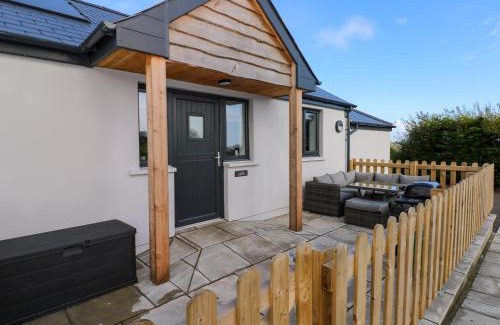 Kilgetty Casa | Lobster Cottage
