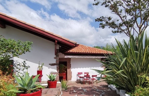 Bidarray Casa | Loc charm with swimming pool in Bidarray - Netherlands basqueMaison character