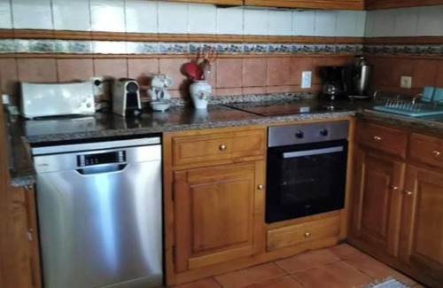 Casares Casa | Local Accommodation Madre de Cima