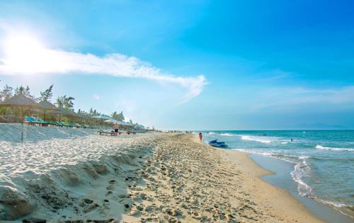 Cam An Casa | Local Beach Homestay