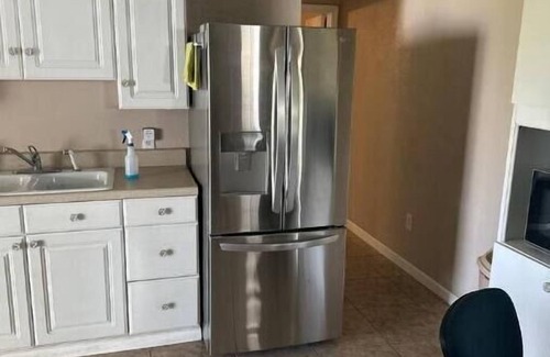 Port Charlotte Apartamento | Local quiet stay