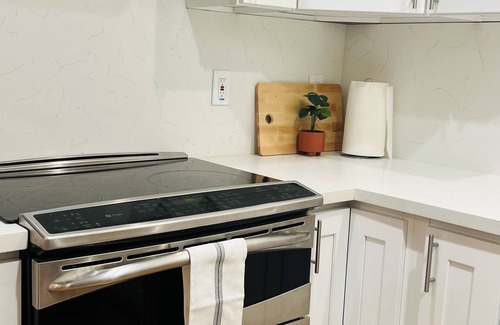 Estates at Canyon Crest Apartamento | Local Riverside UCR - Canyon Crest--new construction studio