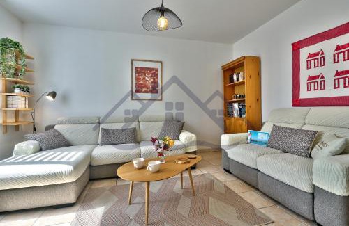 Guilvinec Casa | LocaLise - M2C - Ty Ma Bro -Maison avec extérieur entièrement clos - Wifi inclus - Draps inclus- Animaux bienvenus
