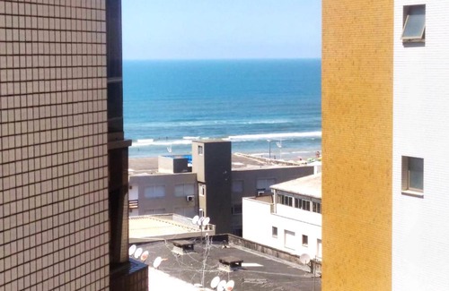 Capao da Canoa Apartamento | Localização Incrível !!! Apartamento Pertinho Do Mar No Centro De Capão Da Canoa