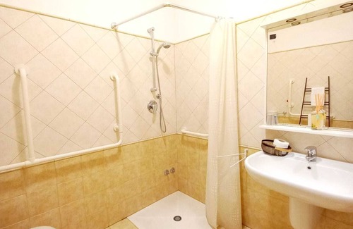 Cornale Casa | LOCANDA DEL VIANDANTE