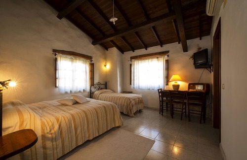 Pauli Arbarei Cama Y Desayuno | Locanda La Rosa