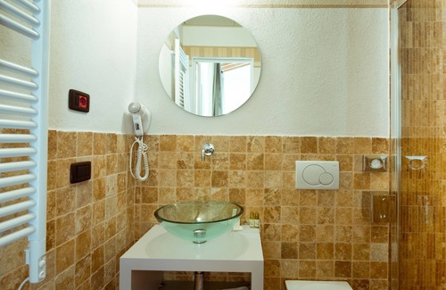 San Giuliano Terme Hotel | Locanda Sant'Agata