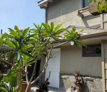 Mar Vista Apartamento | Located In The Heart Of The West Side