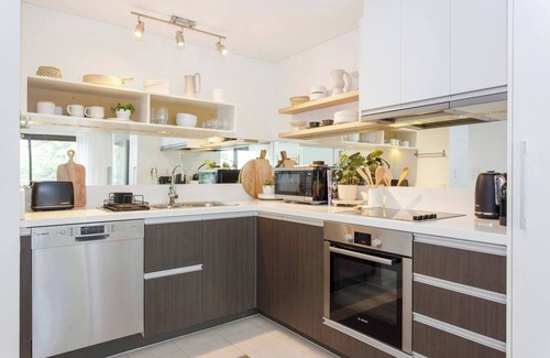 North Coogee Apartamento | Located just a stones throw from the Beach Breaksea is the perfect place to enjoy some time away