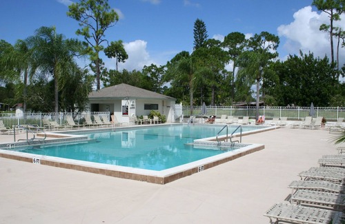 Jacarandas Casa | Located near the Gulf of Mexico, this home features 2 bedroom, 2 bathroom .