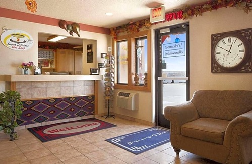East Las Vegas Apartamento | Located off Interstate 25, this Las Vegas .