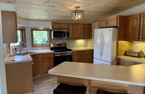 Boyne City Casa | Located on Porter creek across from Lake Charlevoix. 10 minutes to Boyne Mtn.