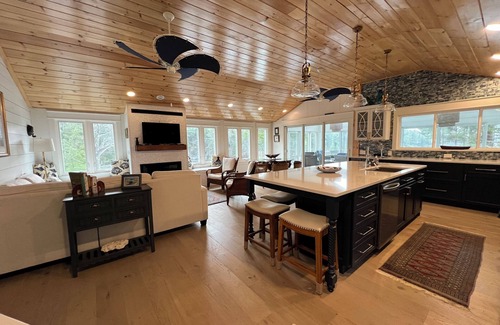 Sebascodegan Island Casa | Located on Rich Cove in Cundy's Harbor, Maine!
