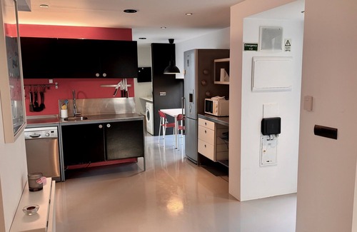 Porto da Cruz Casa | Situado en el paseo marítimo, ideal para unas vacaciones relajantes 🏄‍♂️