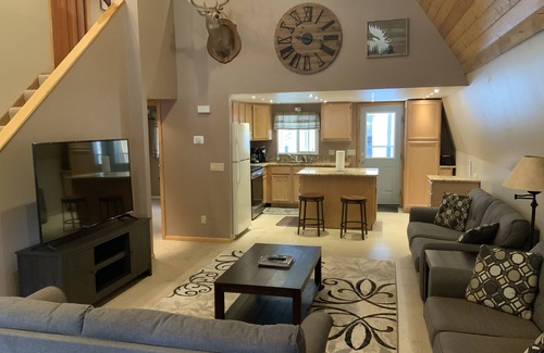 Dubois Casa | Located right in the heart of downtown Dubois