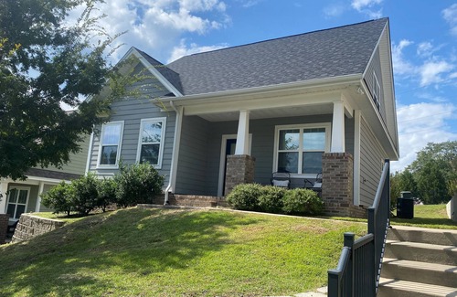 Columbia Casa | LOCATION! 1 mile from William Brice Stadium - Close to Campus! Close to IT ALL!