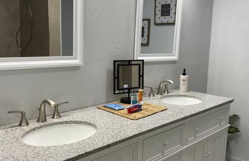 North Richland Hills Casa | Location! 20 mins from stadiums & theme parks!