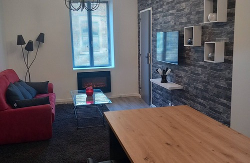 Bourg-de-Thizy Apartamento | Location Appartement
