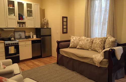 Stanton Park Apartamento | Ubicación, belleza y estacionamiento gratuito en Capitol Hill.