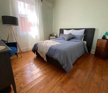 Bathurst Casa | Location cottage with industrial touch