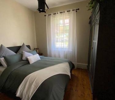 Bathurst Casa | Location cottage with industrial touch