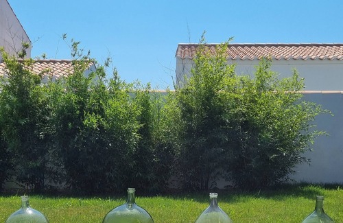 Noirmoutier-en-l'Ile Casa | Location de Vacances D'une Belle Maison Très Confortable Terrasse + Jardin