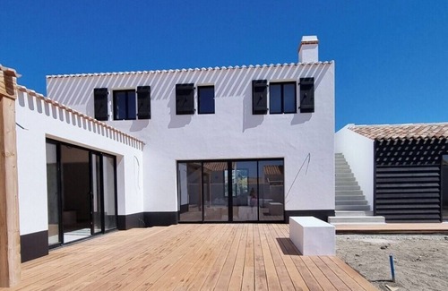 Noirmoutier-en-l'Ile Casa | Location de Vacances D'une Belle Maison Très Confortable Terrasse + Jardin