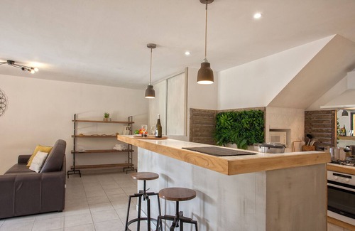 Calvi Apartamento | location de vacances figuier avec jardin barbecue piscine chauffée à Calvi