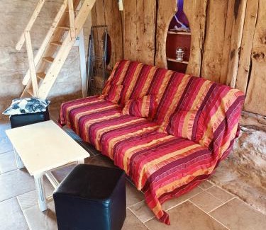 Sainte-Eulalie-d'Ans Casa | Location gîte palette et papillons en Dordogne