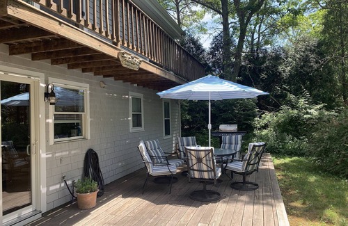 Mashpee Casa | Location! Gorgeous house near a beautiful lake, 15 min to the best ocean beaches